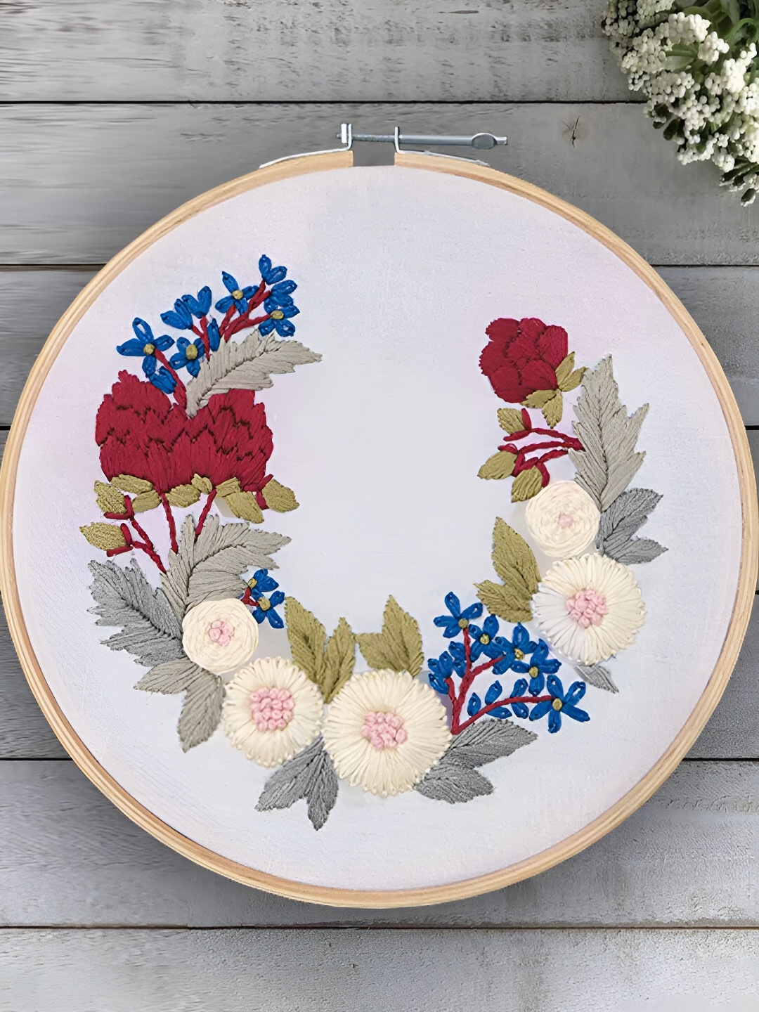 

DESIGN GAATHA White & Red Floral Embroidered Hoop Wall Hanging