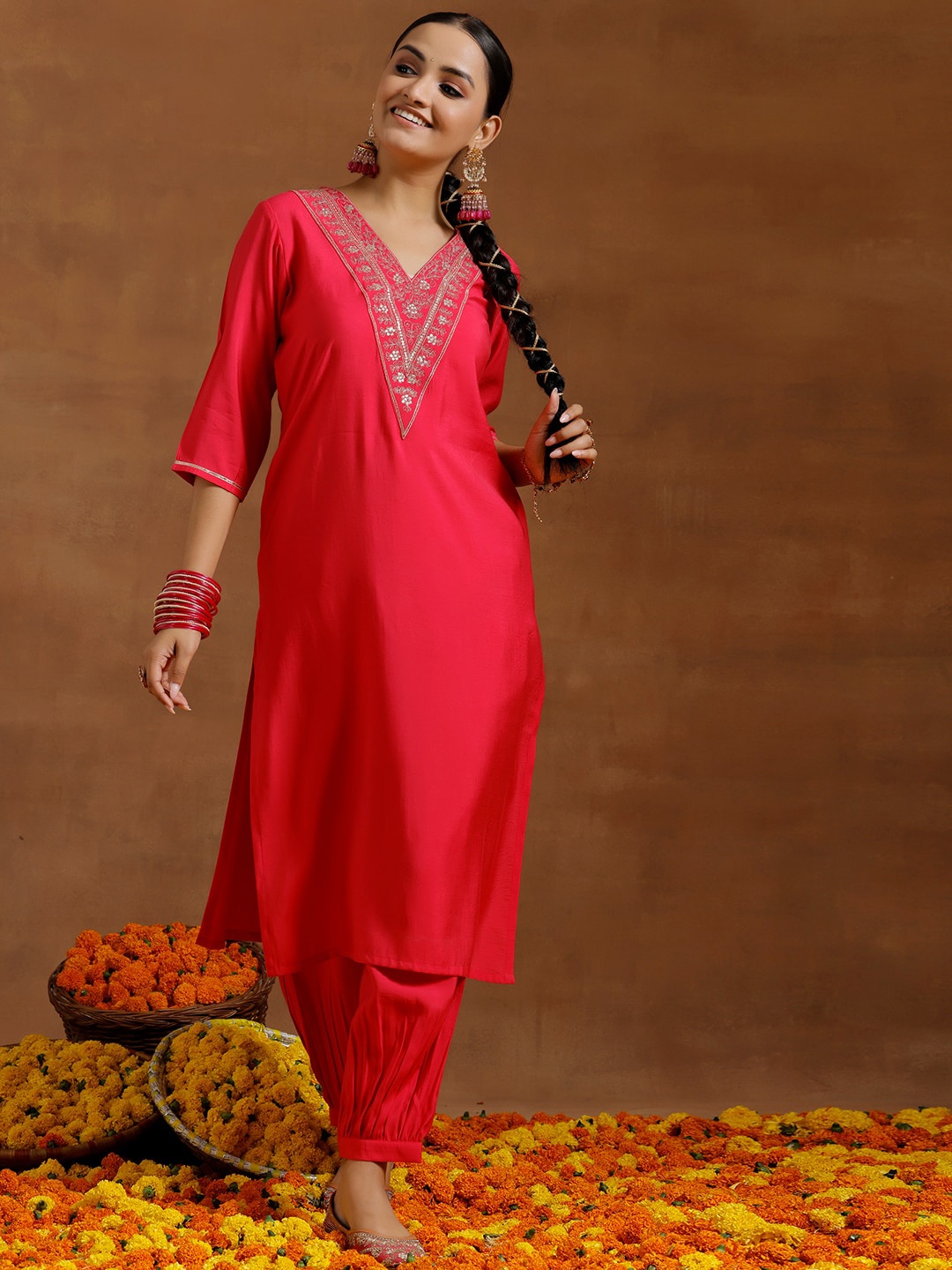 

Libas Ethnic Motifs yoke design Embroidered straight Kurta with Salwar, Pink