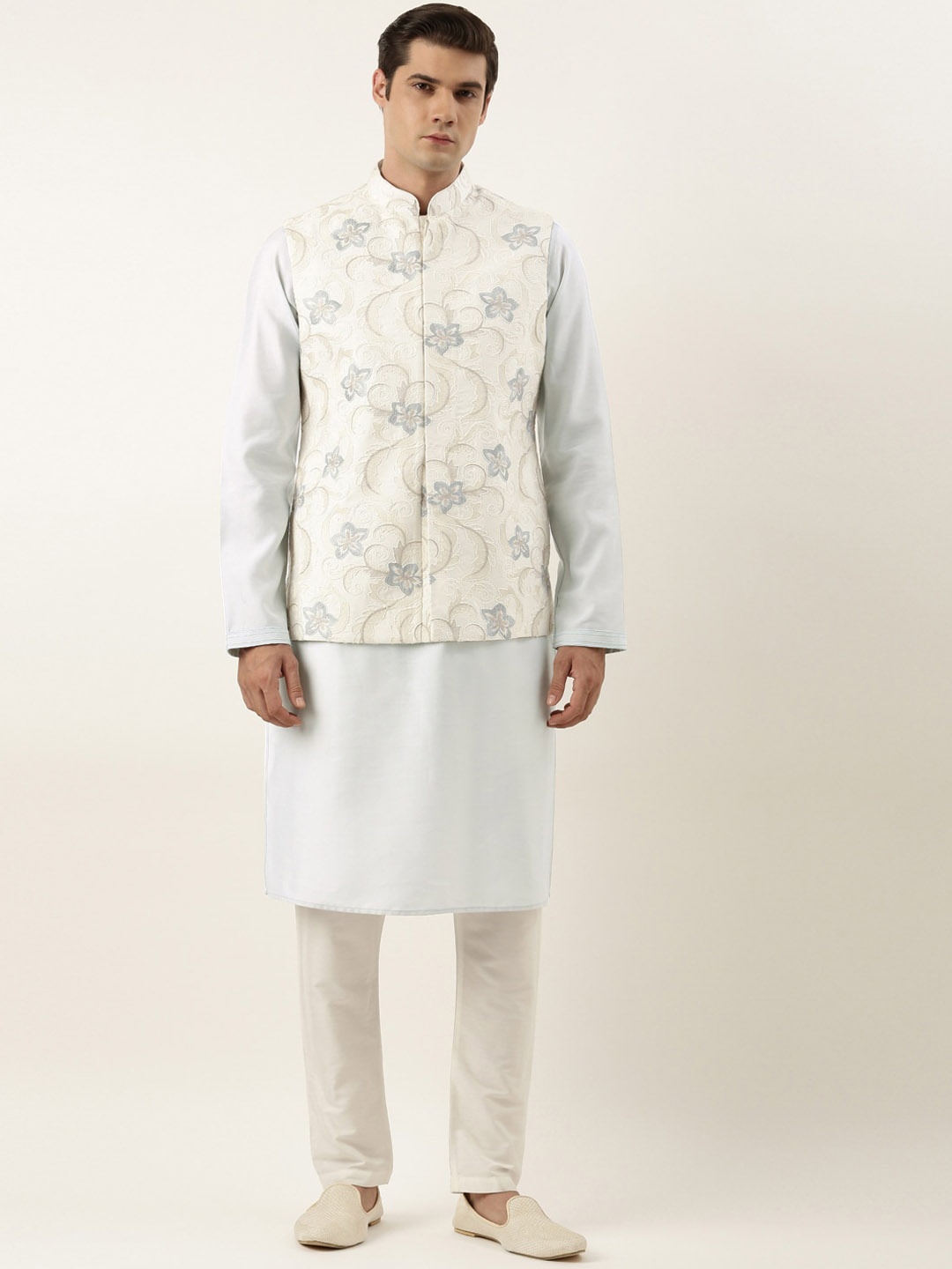 

TheEthnic.Co Mandarin Collar Regular Chanderi Cotton Straight Kurta With Trousers & Jacket, White