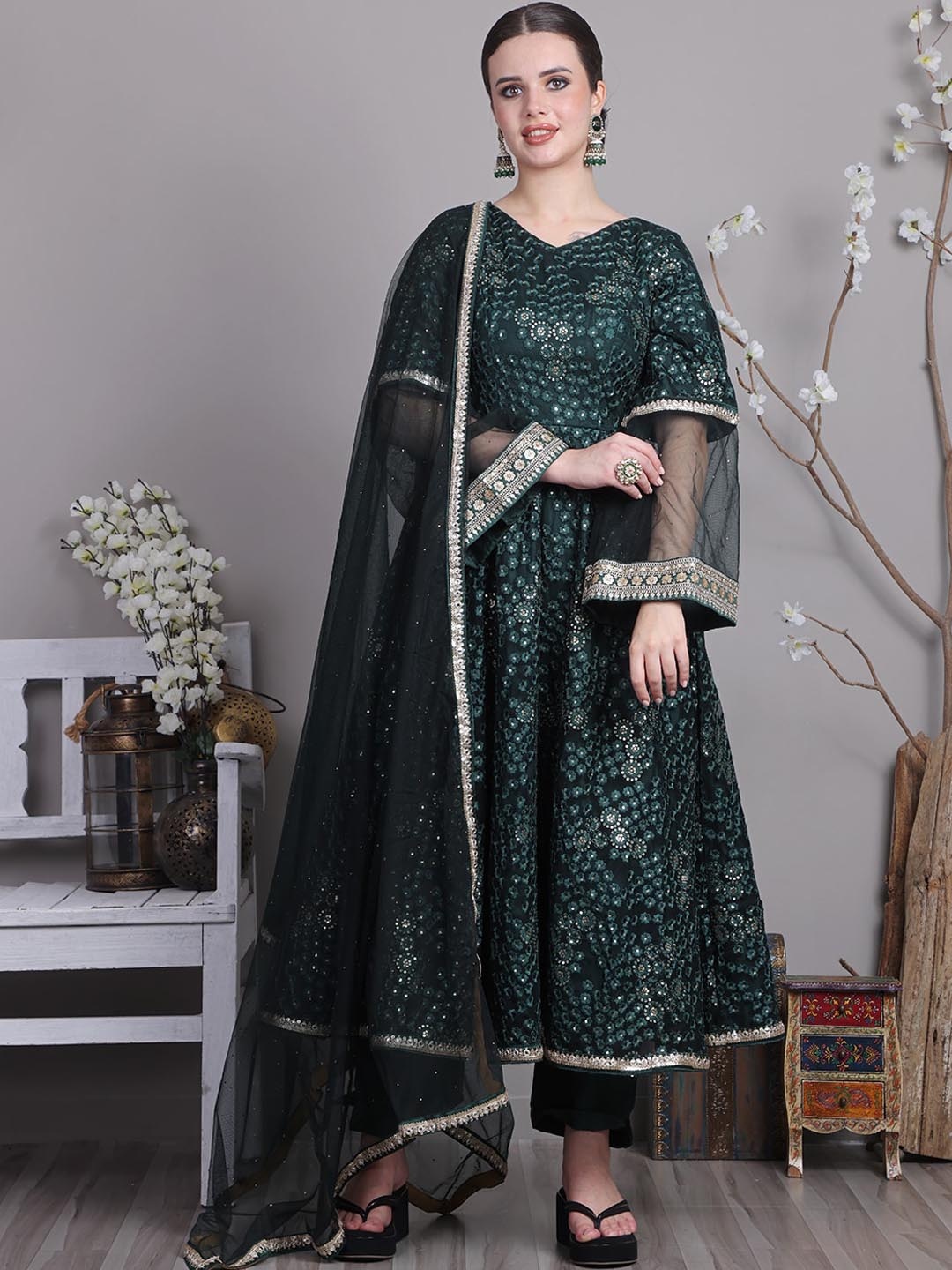 

Ethnovog Floral Embroidered Flared Sleeves Anarkali Kurta with Trousers & Dupatta, Green