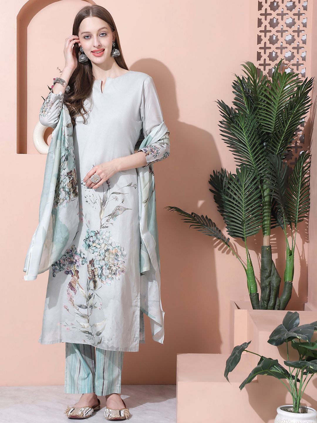 

Stylee LIFESTYLE Printed Pure Cotton Unstitched Dress Material, Green