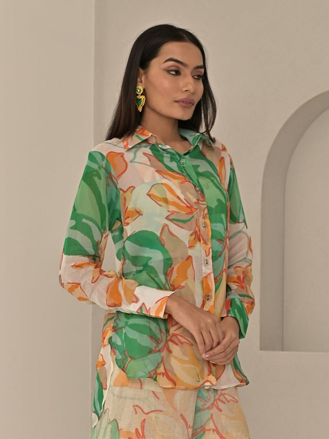 

MISSY Comfort Floral Printed Party Shirt, White