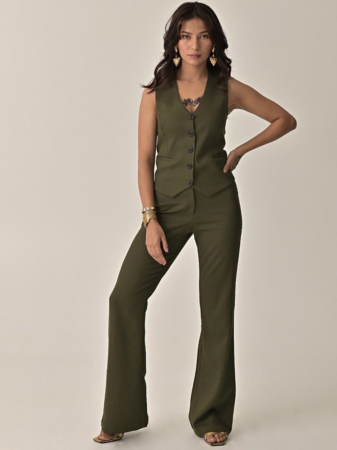 

MISSY Woven V-Neck Waistcoat, Green