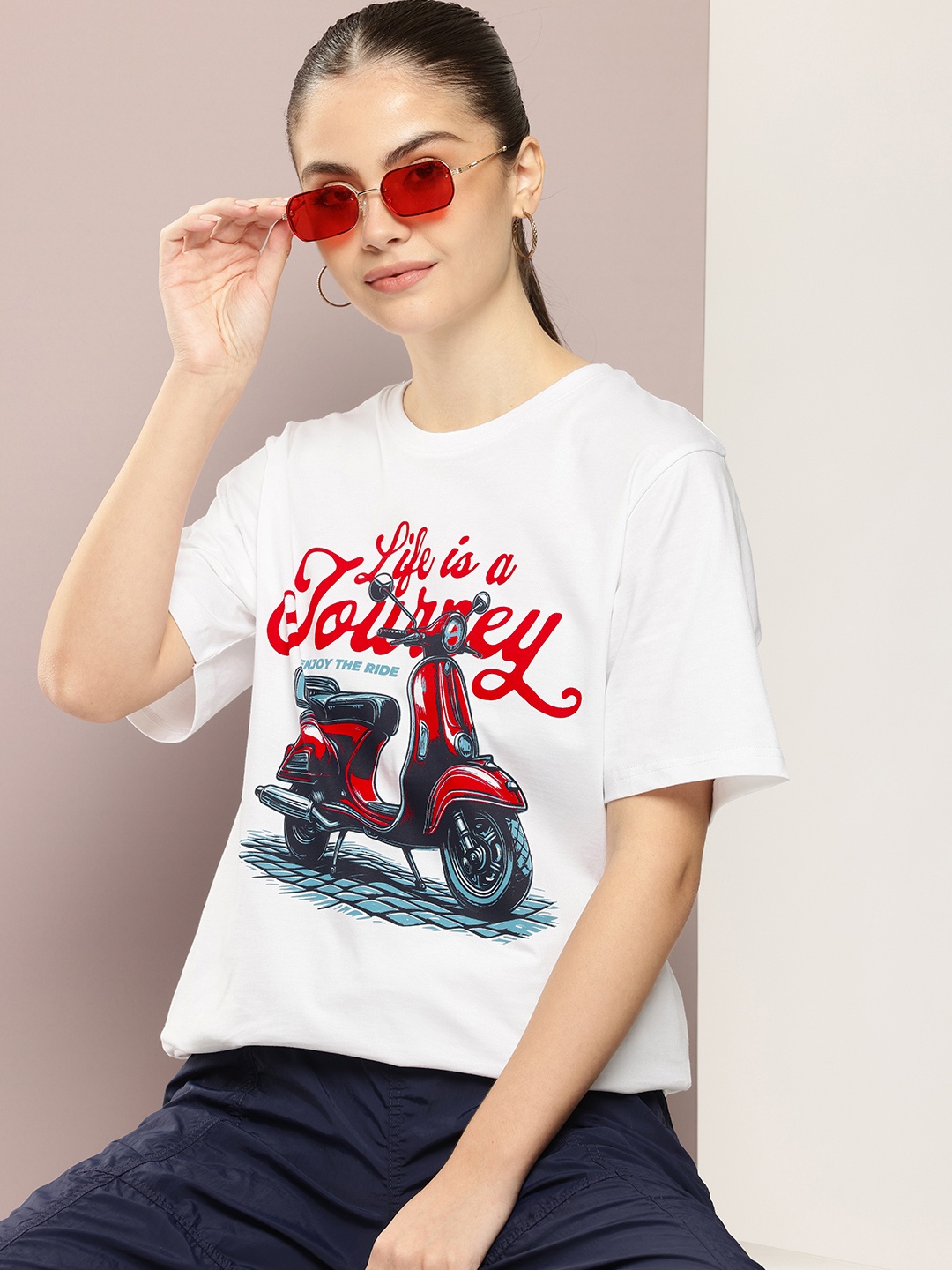 

DILLINGER Women Graphic Printed Oversized T-shirt, White