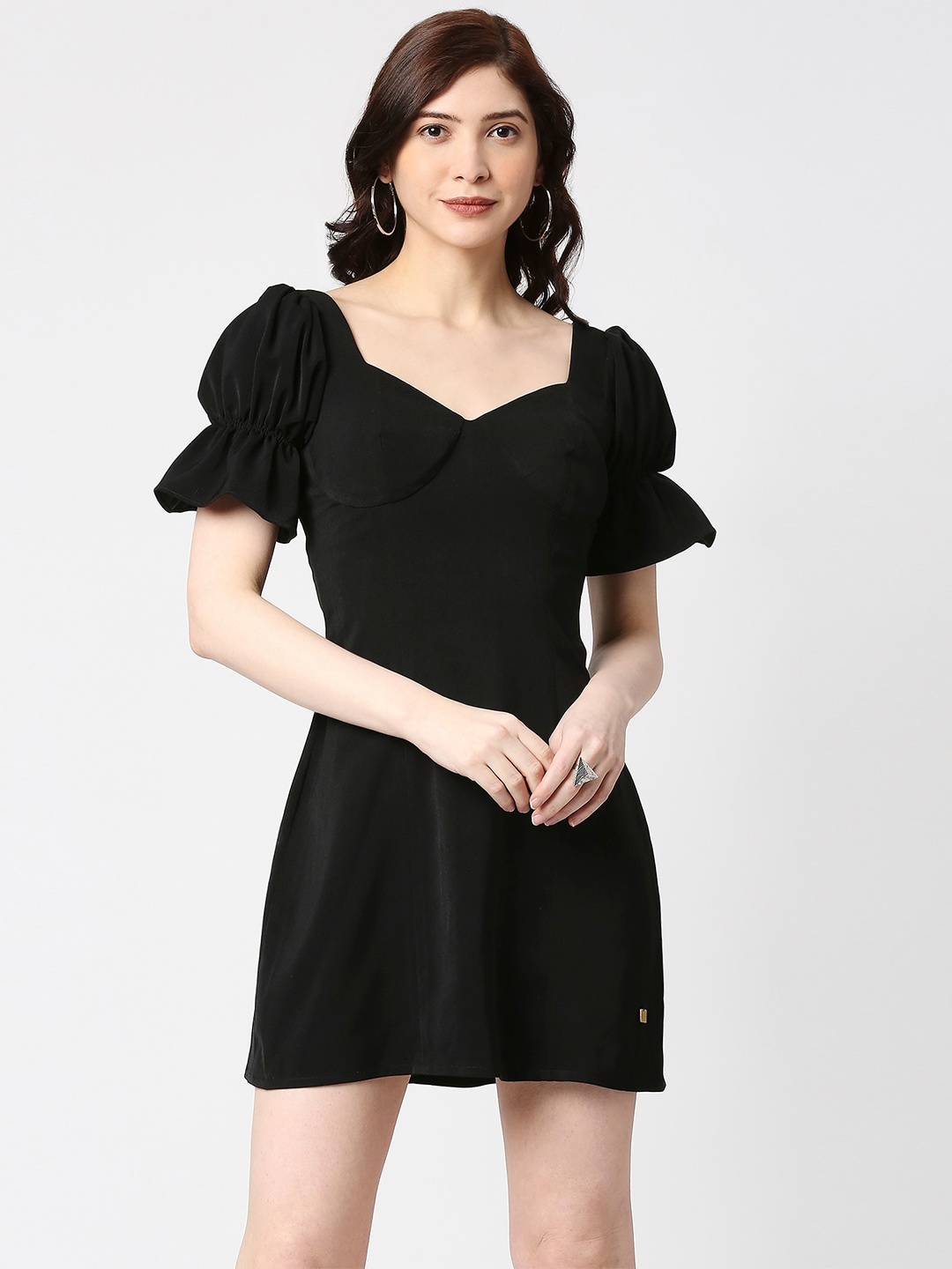 

EMBLAZE Sweetheart Neck Bell Sleeve Sheath Dress, Black