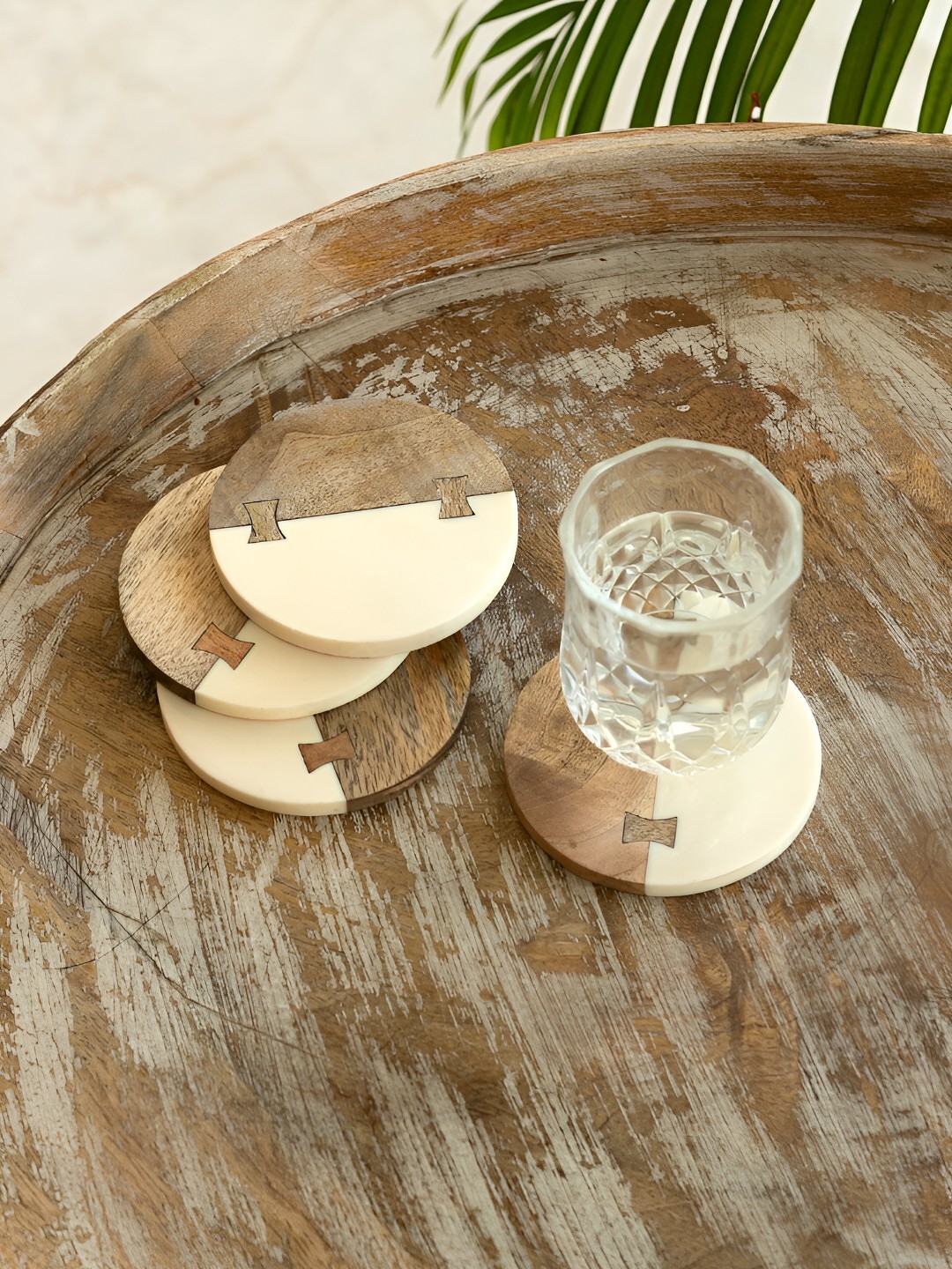 

ExclusiveLane 4 Pieces Yin Yang Round Resin & Recycled Wooden Coasters, Brown