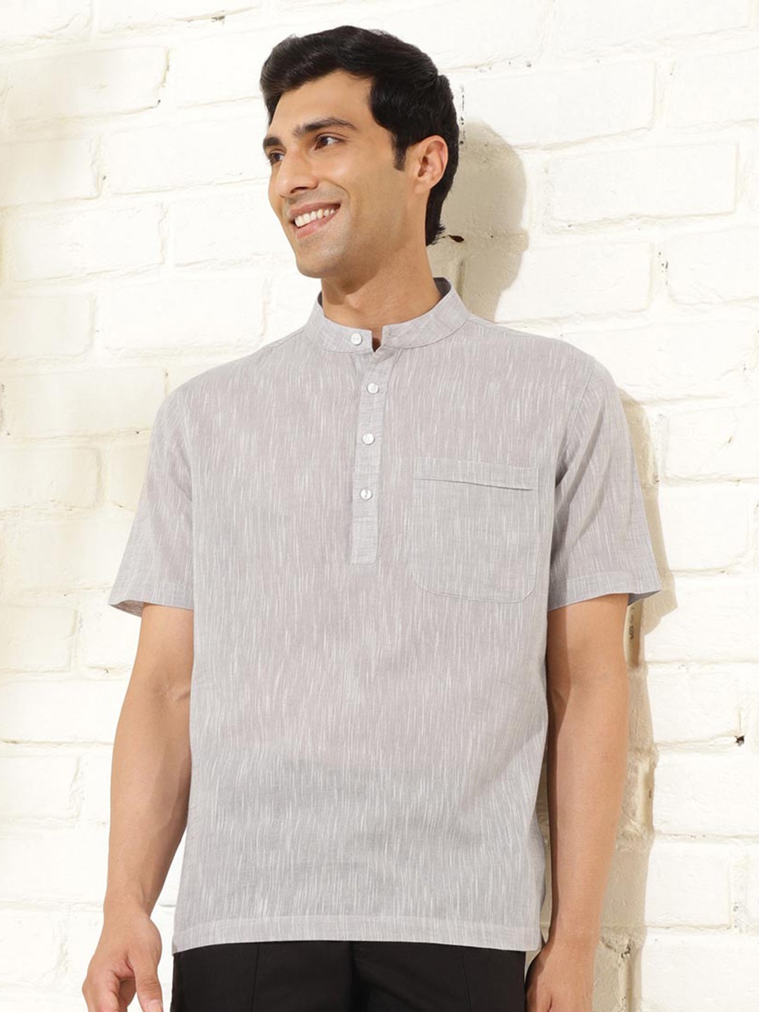

Fabindia Short Sleeves Mandarin Collar Cotton Opaque Casual Shirt, Grey