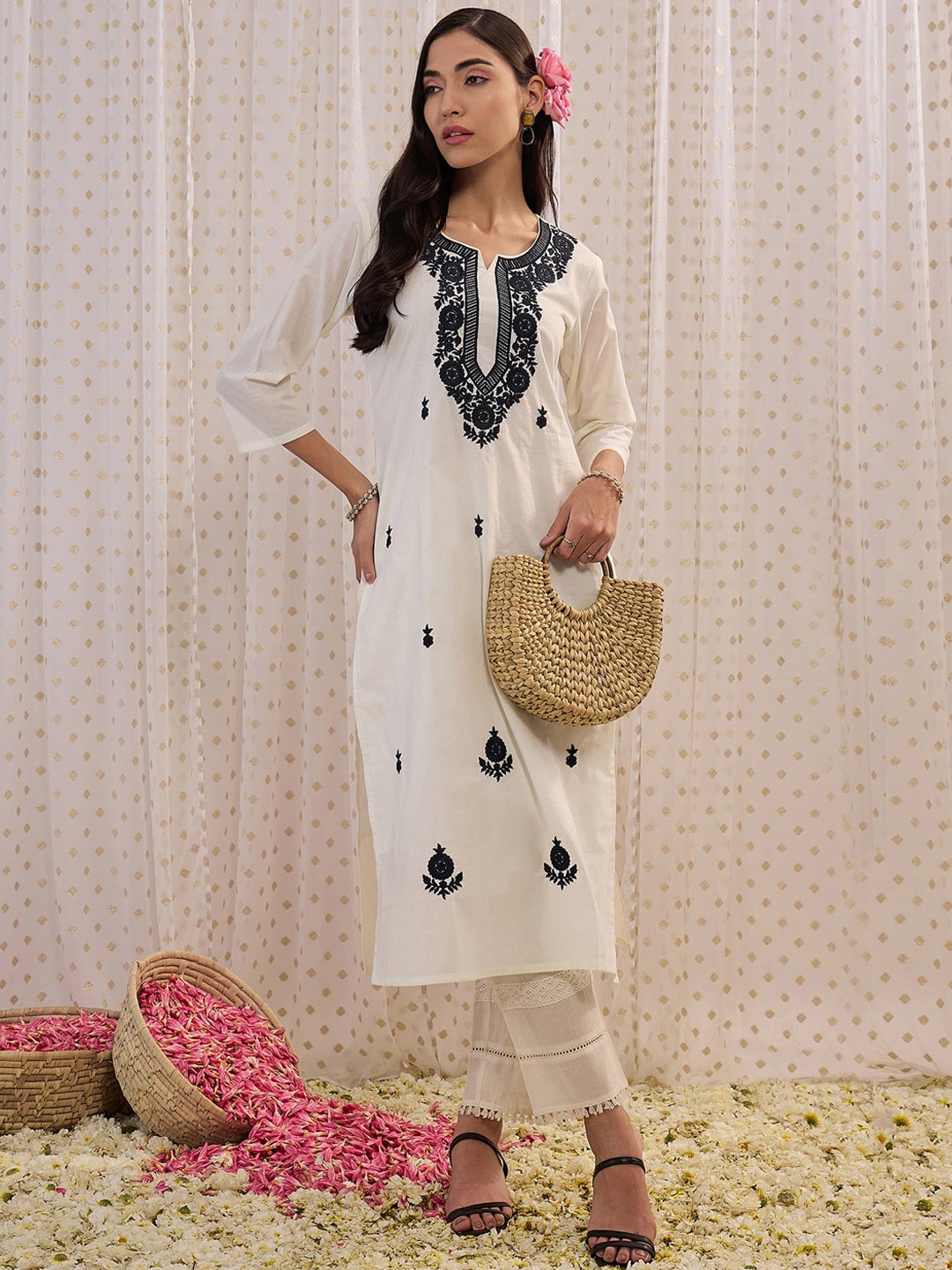 

Indo Era Ethnic Motifs Embroidered Thread Work Straight Pure Cotton Kurta, White