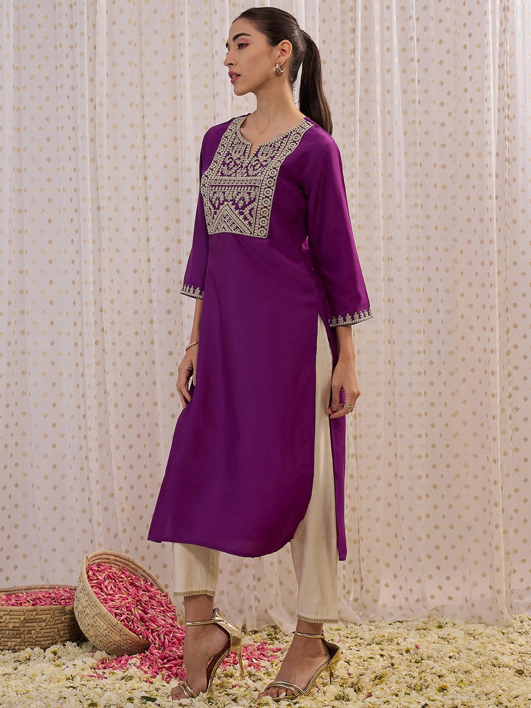 

Indo Era Ethnic Motifs Printed Round Neck Three-Quarter Sleeves Kurta, Purple