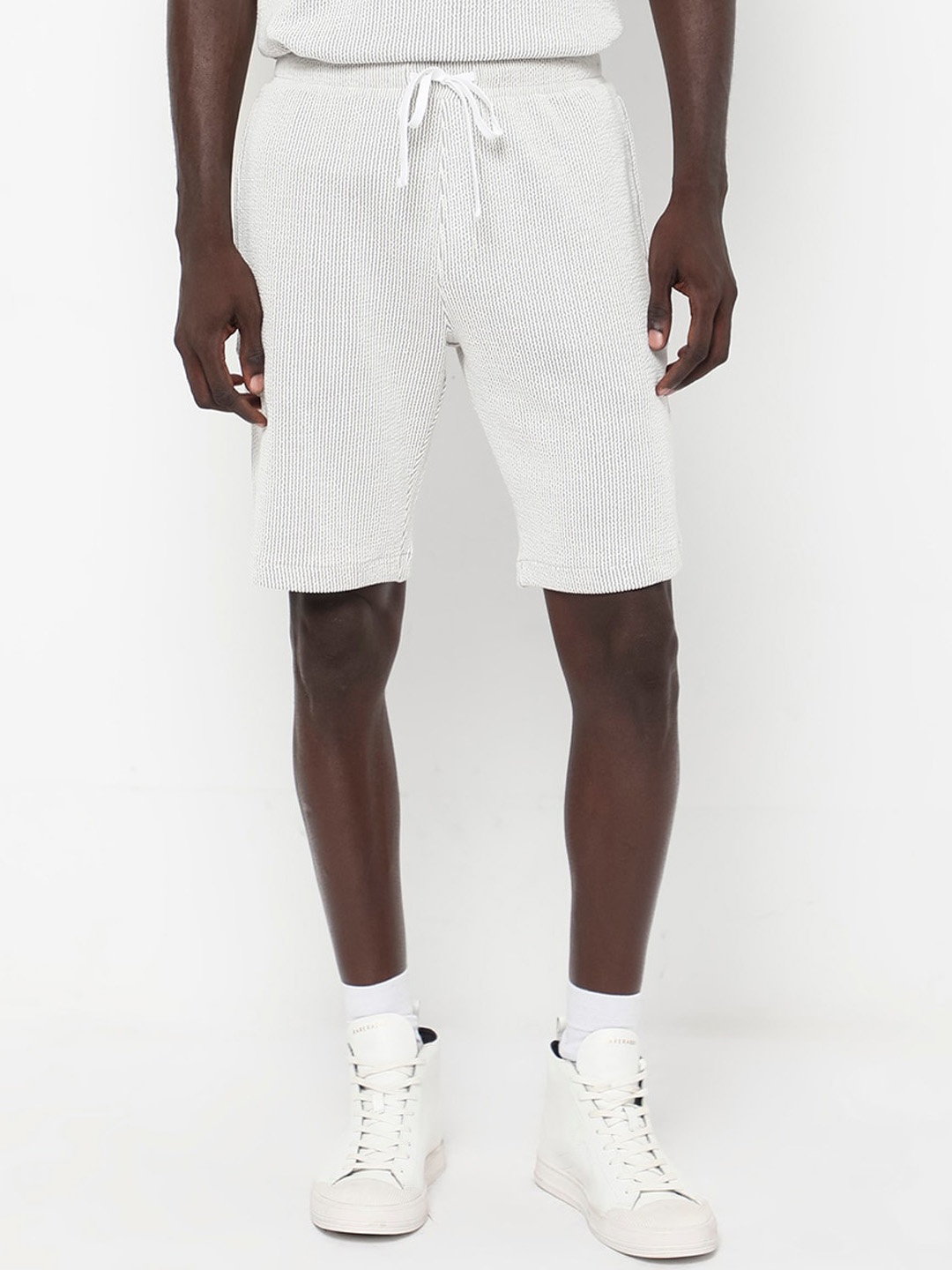 

RARE RABBIT Men Zavet-B Regular Fit Striped Mid-Rise Shorts, Grey