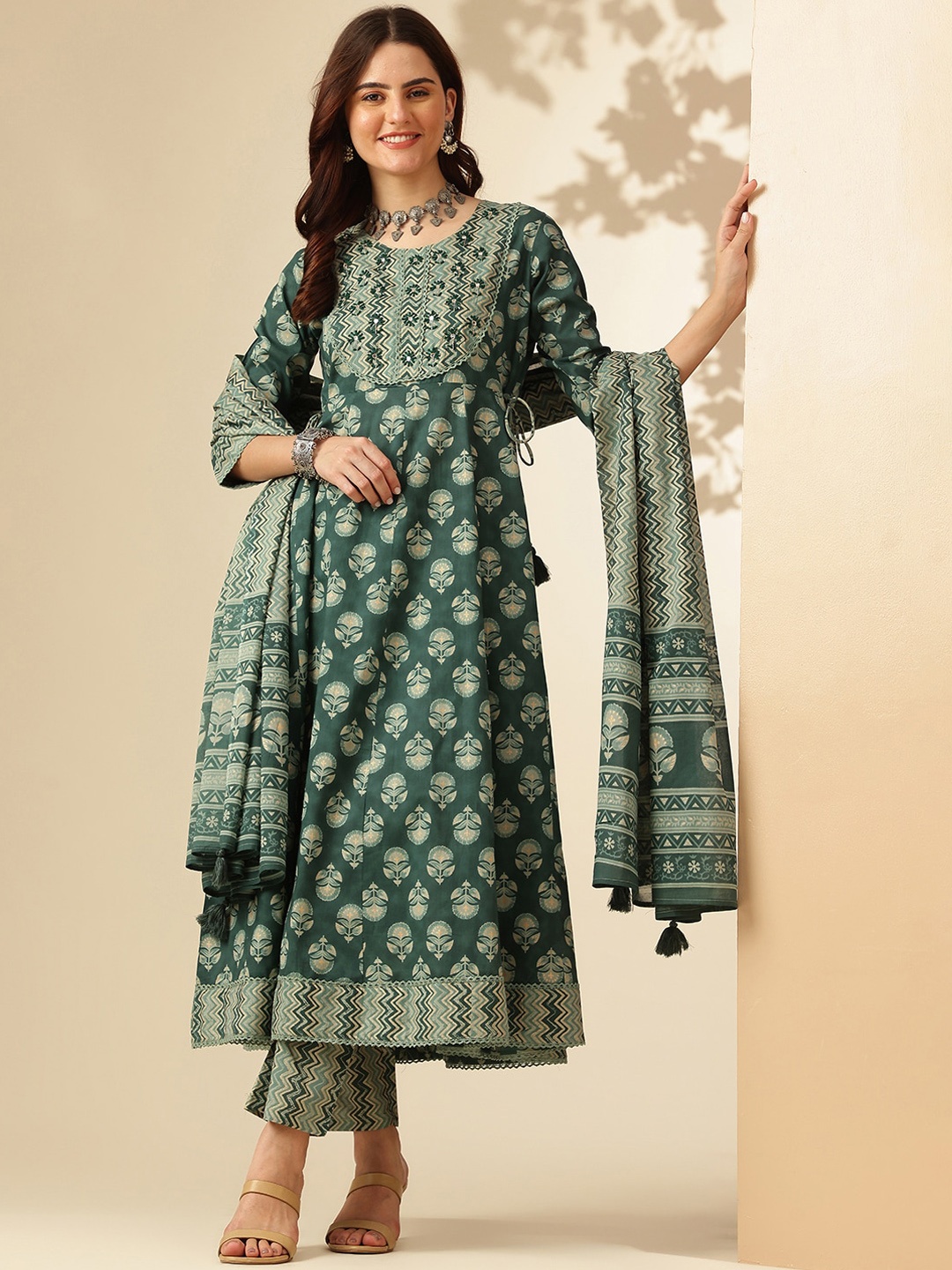 

OMASK Floral Yoke Design Mirror Work Pure Cotton Anarkali Kurta with Trousers & upatta, Green