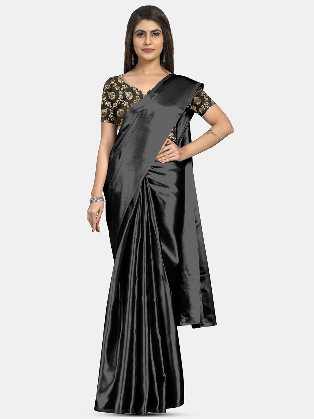 

Aardiva Satin Saree, Black