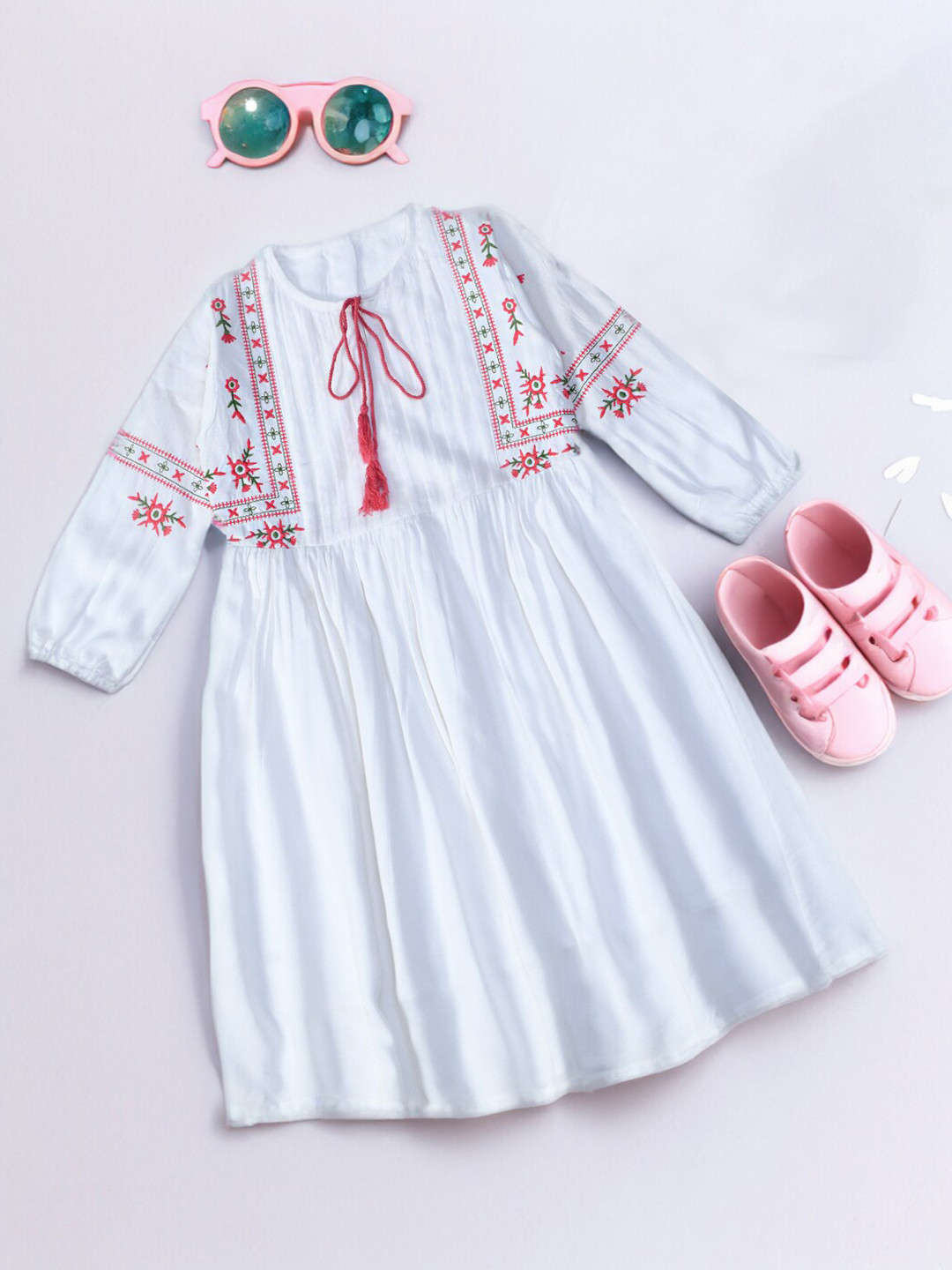 

BAESD Girls Round Neck Long Sleeves Fit & Flare Dress, White