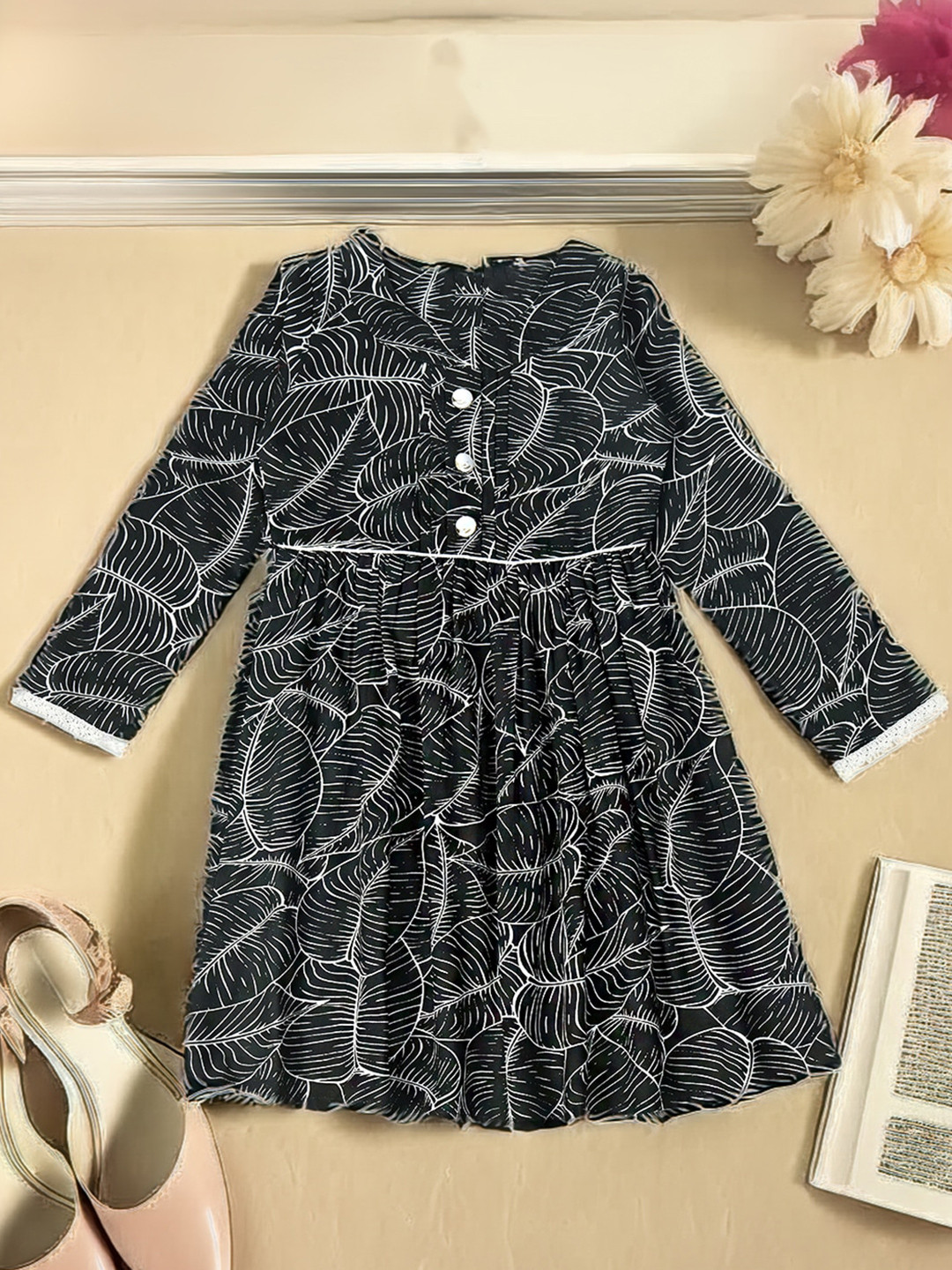 

BAESD Girls Abstract Print Round Neck Long Sleeves Fit and Flare Dress, Black