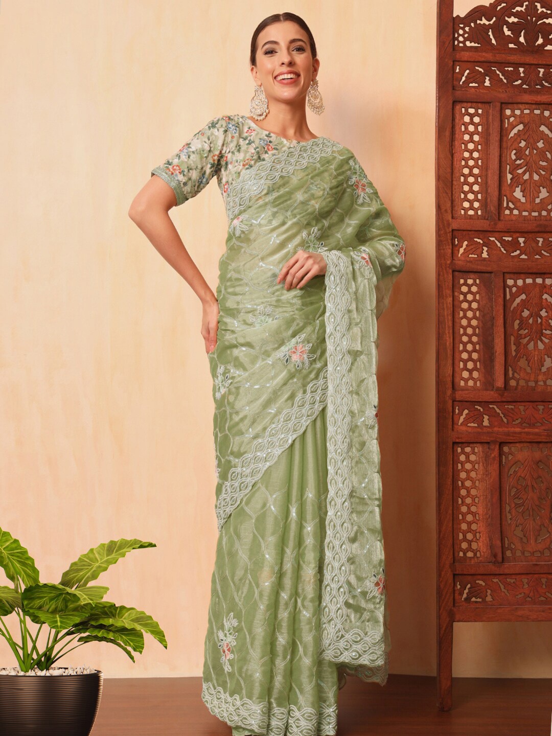 

Chhabra 555 Women Sarees, Green