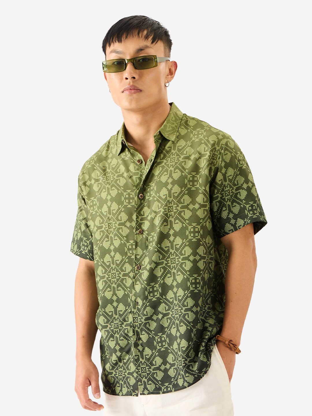 

The Souled Store Floral Short Sleeves Spread Collar Opaque Printed Casual Shirt, Green
