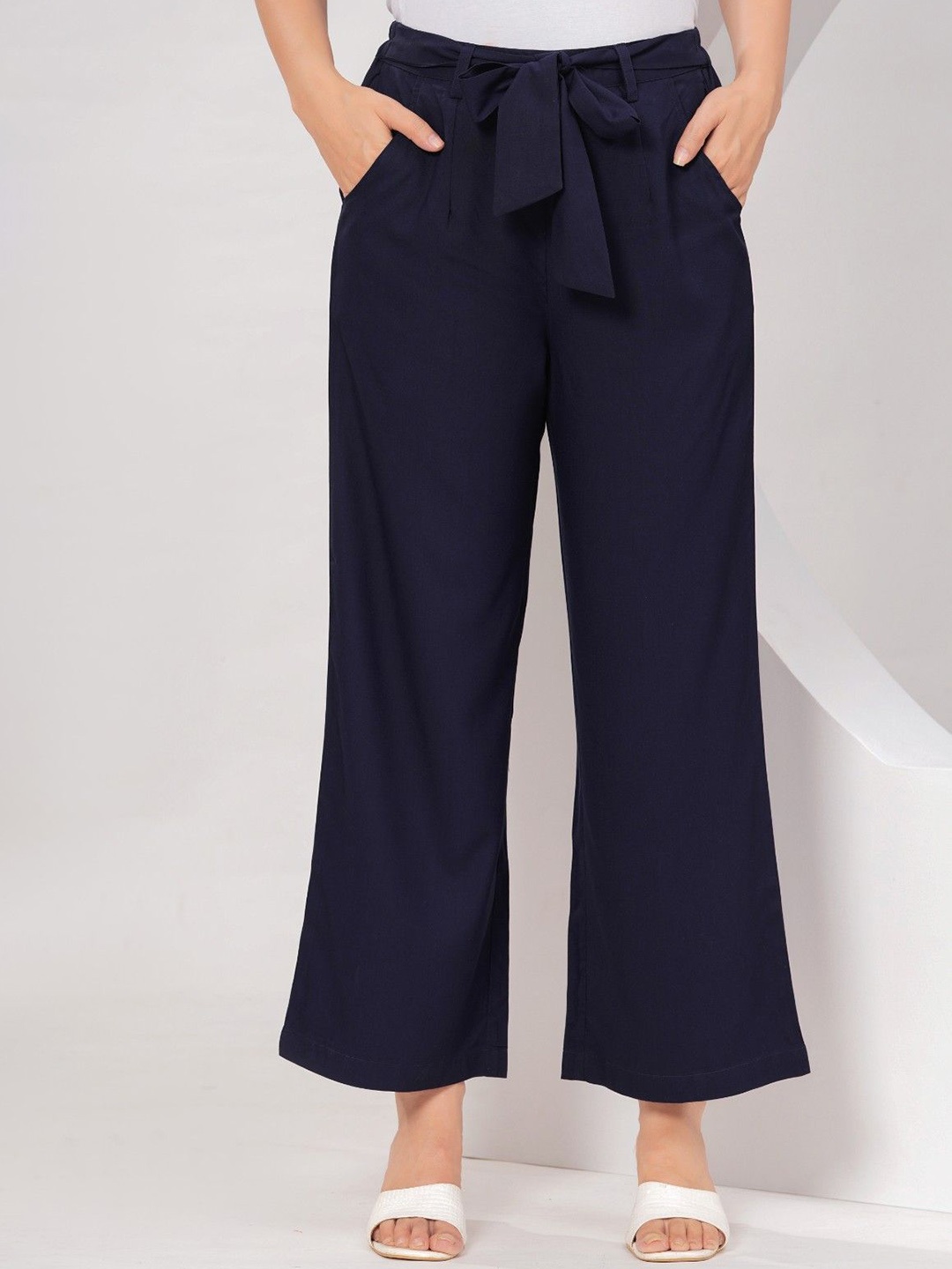 

ETC Women Straight Fit Pleated Trousers, Navy blue