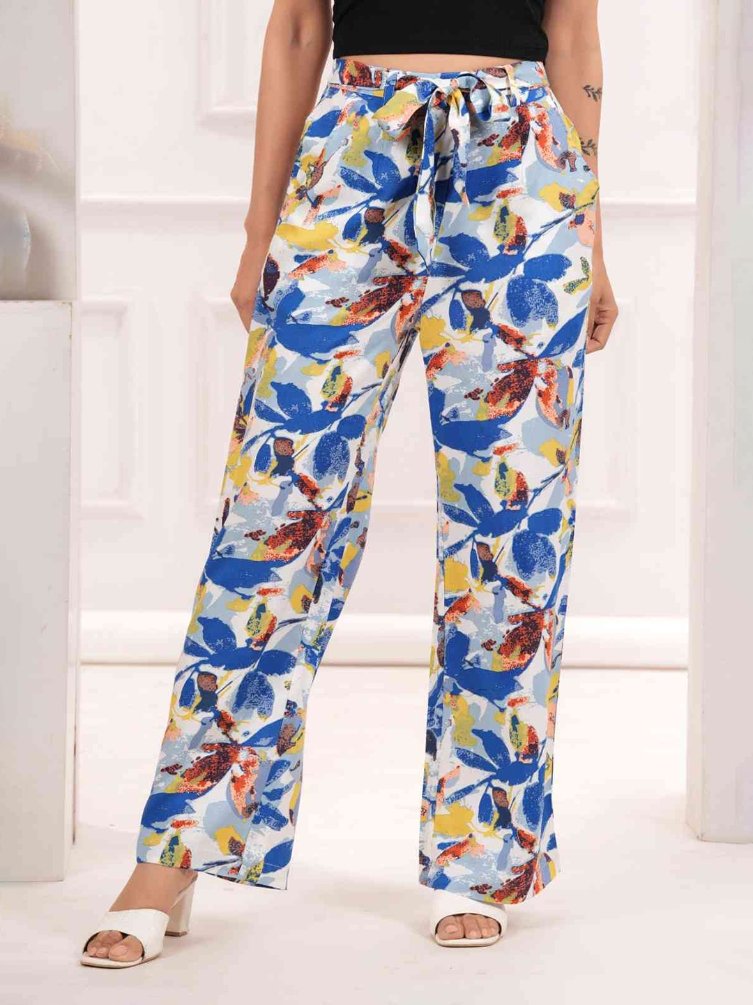 

ETC Women Floral Printed Relaxed Fit Culottes Trousers, White