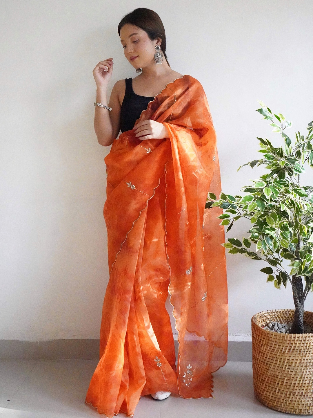 

SAREESBYCHIRAG Floral Embroidered Organza Saree, Orange