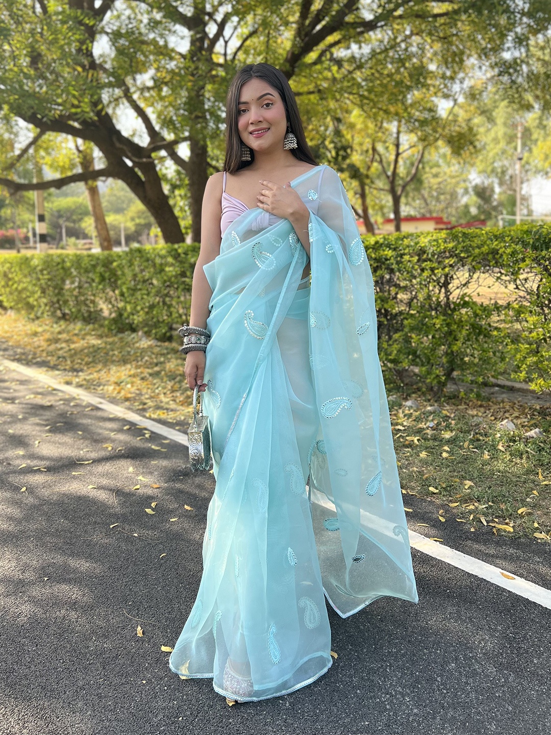 

SAREESBYCHIRAG Paisley Embroidered Organza Saree, Blue