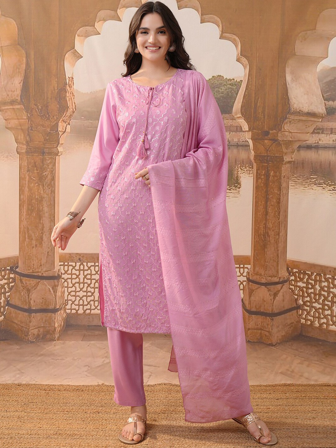 

Vishudh Floral Embroidered Regular Thread Work Kurta with Trousers & With Dupatta, Pink