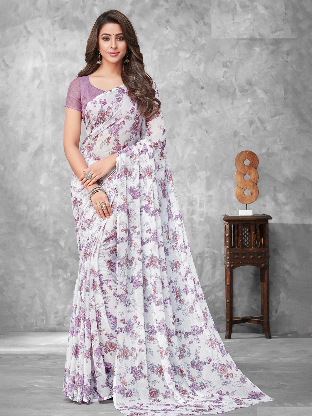 

Reboot Fashions Floral Pure Chiffon Saree, Purple