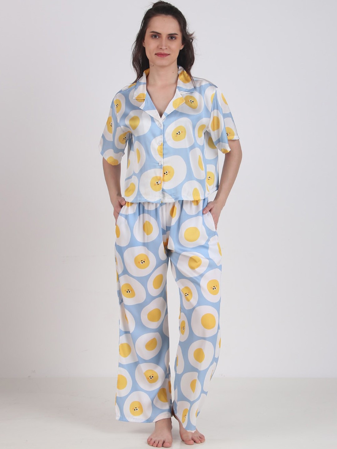 

Masha Conversational Printed Lapel Collar Satin Night suit, Blue