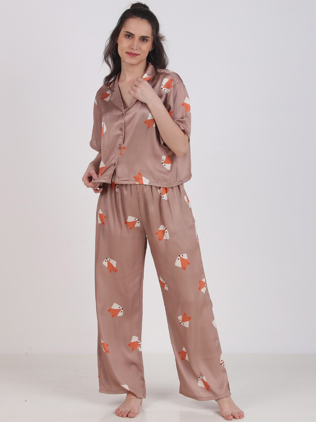 

Masha Conversational Printed Lapel Collar Satin Night suit, Brown