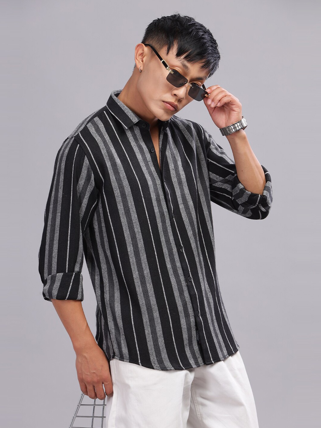 

PAUL STREET Men Standard Slim Fit Opaque Striped Casual Shirt, Black