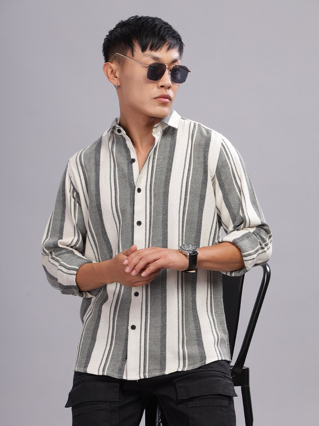 

PAUL STREET Men Standard Slim Fit Multi Stripes Opaque Striped Casual Shirt, Beige