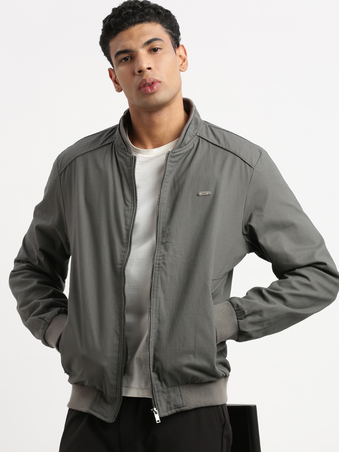 

SHOWOFF Long Sleeves Stand Collar Windcheater Bomber Jacket, Grey