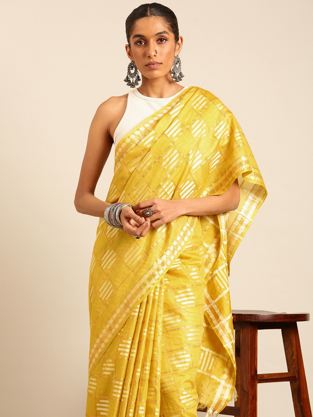 

Taavi Woven Design Zari Bhagalpuri Saree, Yellow