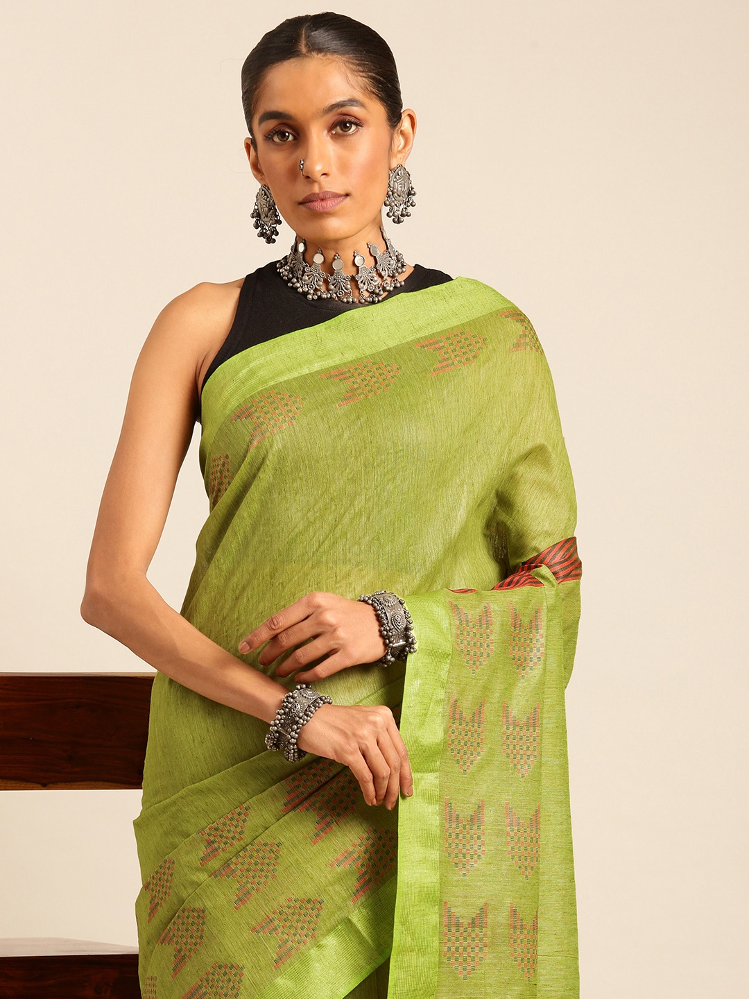 

Taavi Woven Design Zari Bhagalpuri Saree, Green