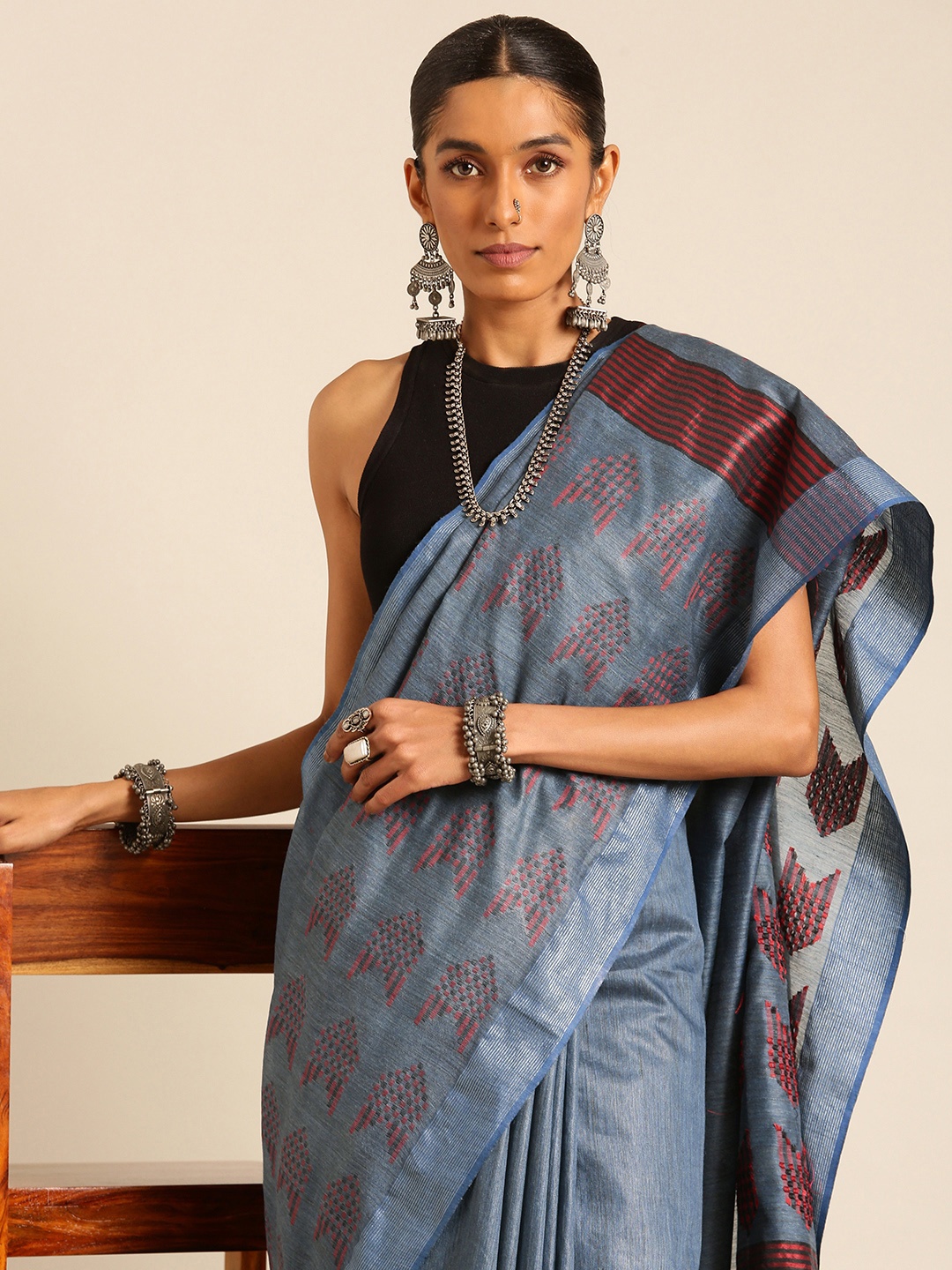 

Taavi Woven Design Handloom Bhagalpuri Saree, Blue