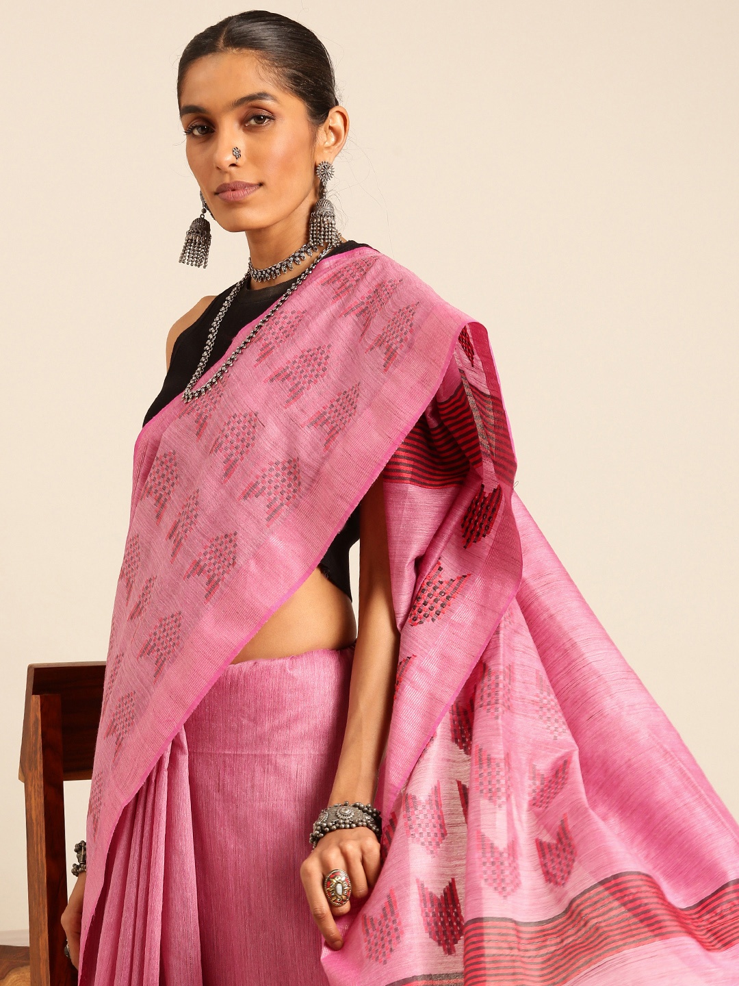 

Taavi Woven Design Silk Blend Handloom Bhagalpuri Saree, Pink