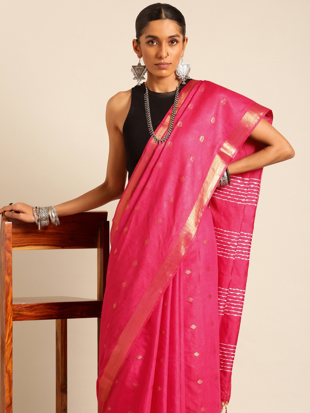 

Taavi Woven Design Handloom Bhagalpuri Saree, Pink