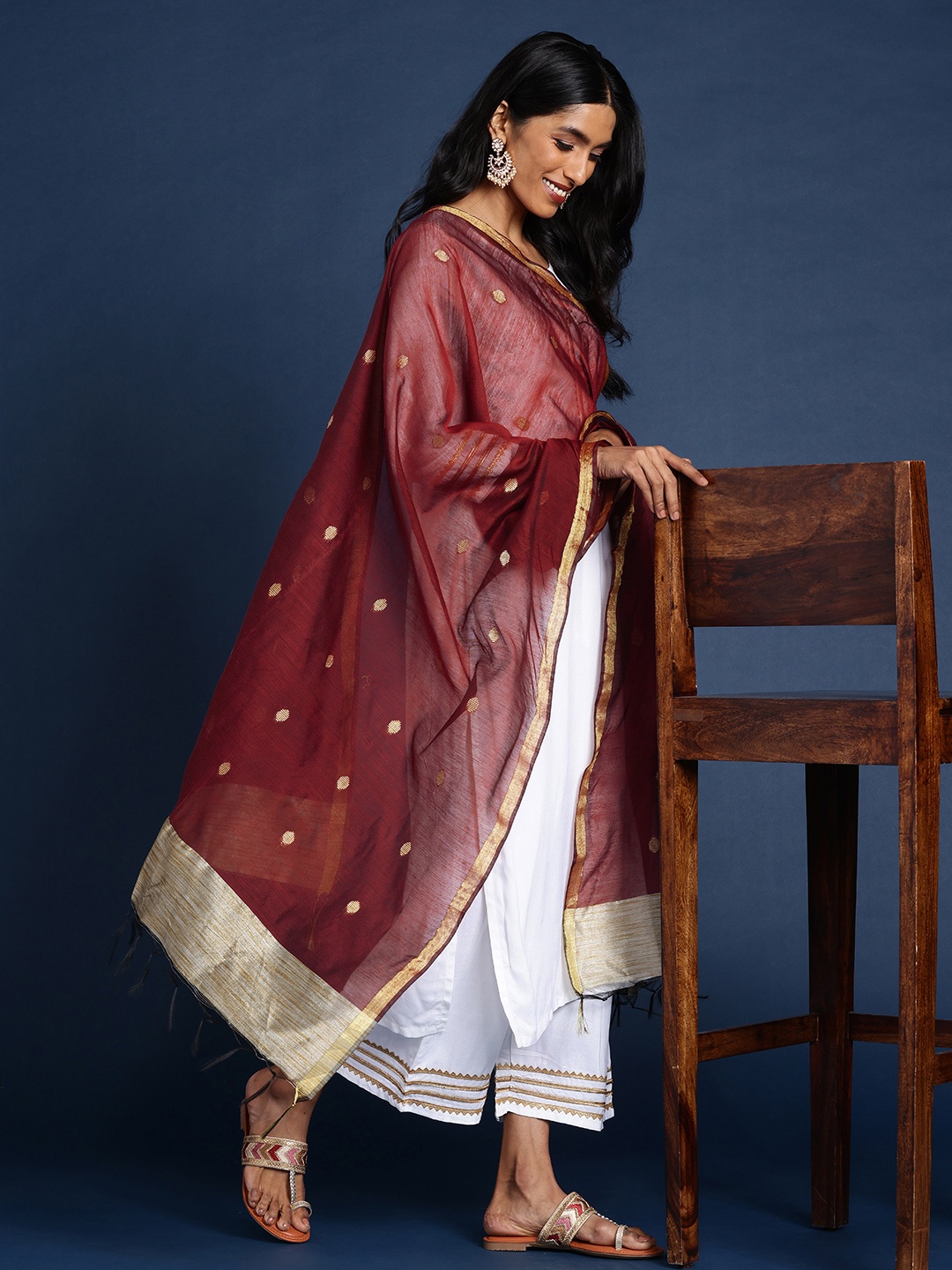 

Taavi Ethnic Motifs Woven Design Handloom Dupatta, Maroon