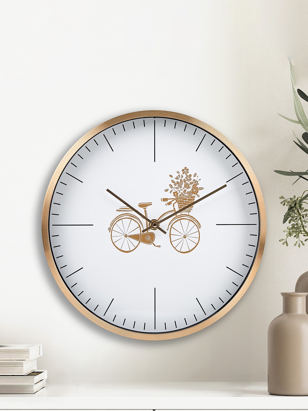 

Home Centre Beige & White Printed Contemporary Round Shaped Wall Clock