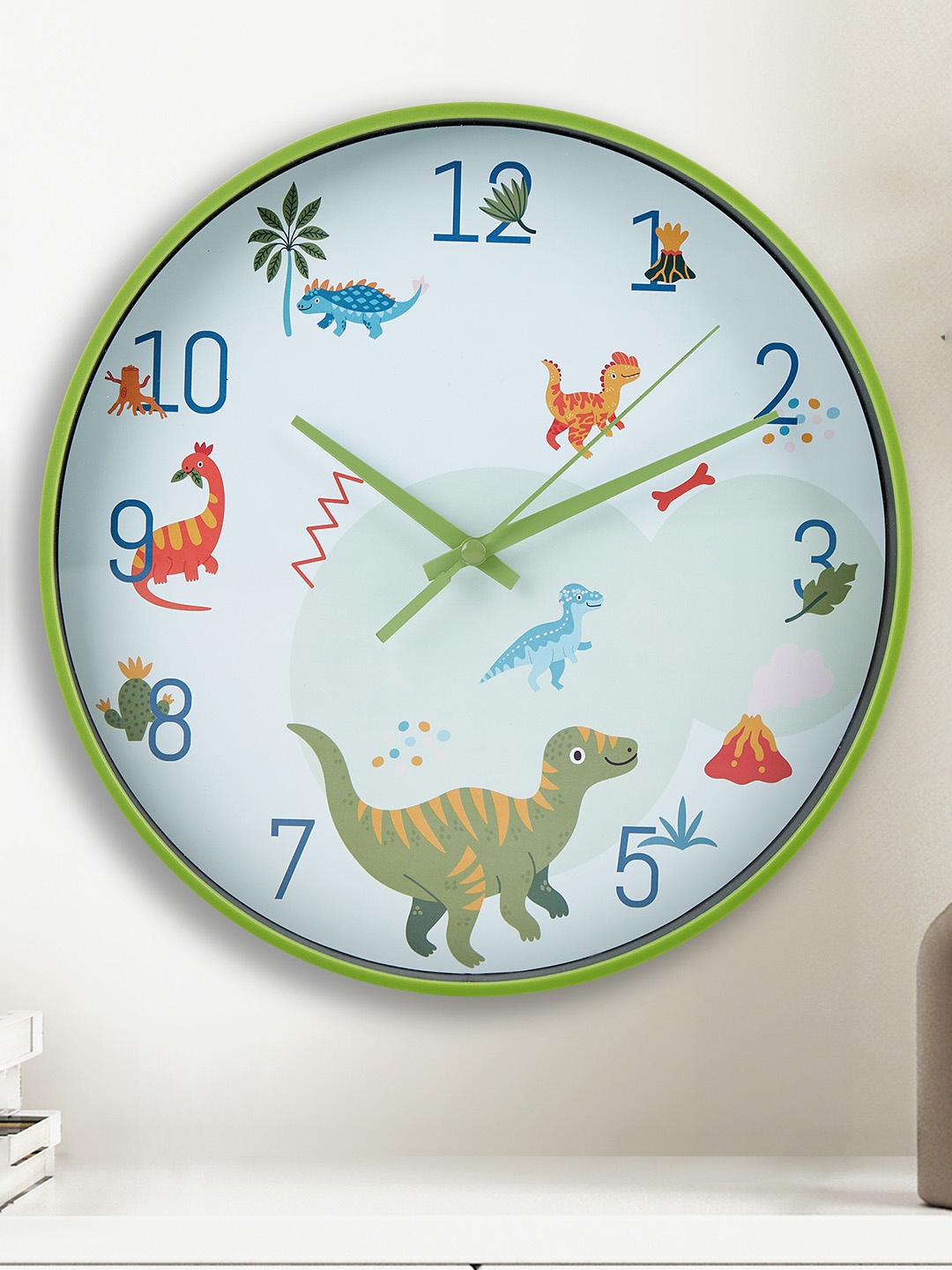 

Home Centre Green & White Printed Contemporary Round Shaped Wall Clock