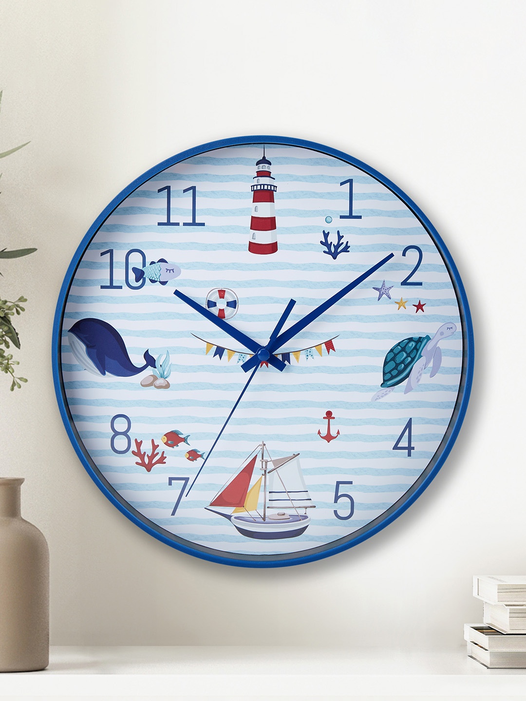 

Home Centre Blue & White Printed Contemporary Round Shaped Wall Clock