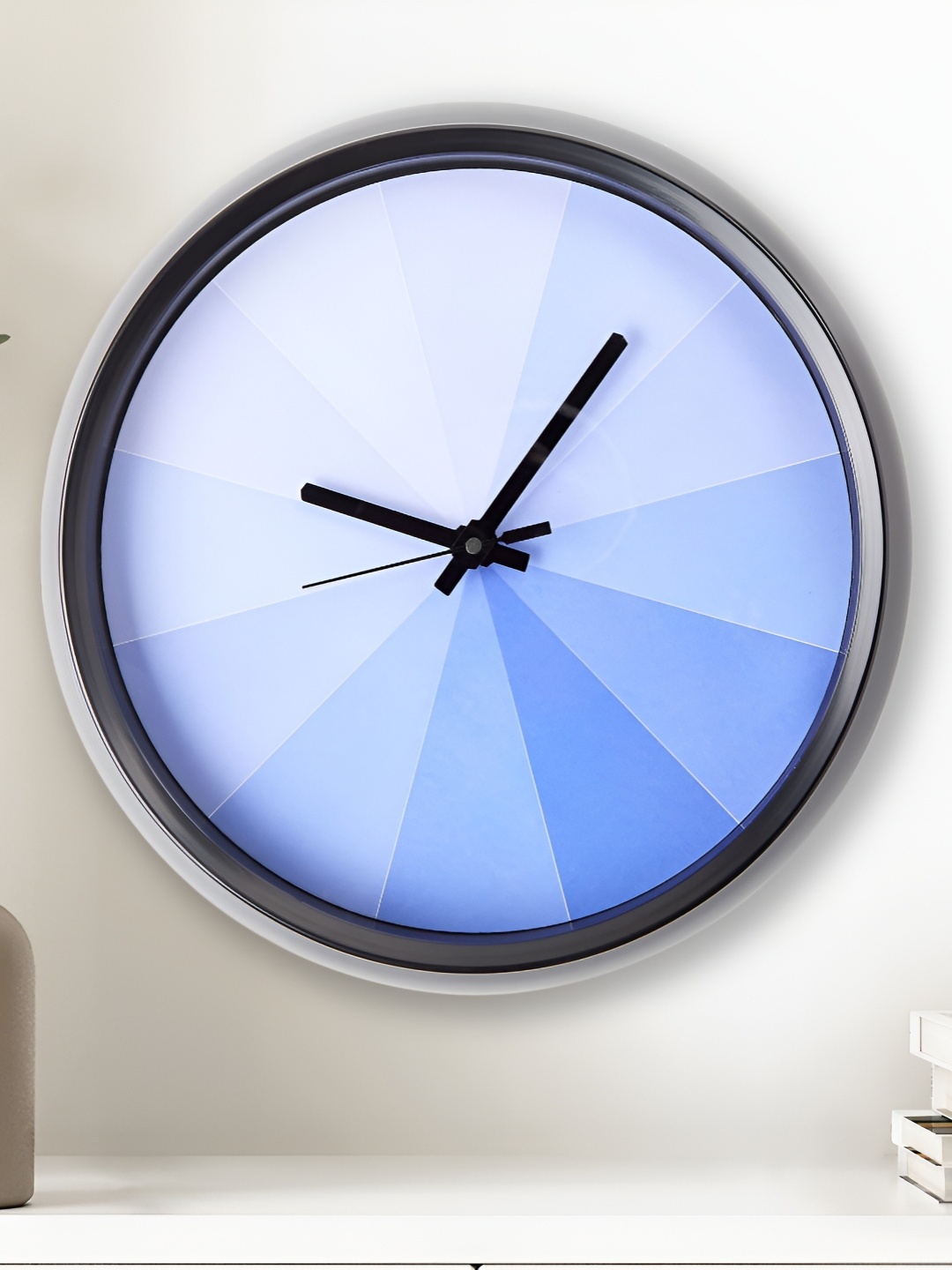 Home Centre Corsica Blue & White Printed Contemporary Round Shaped Wall Clock