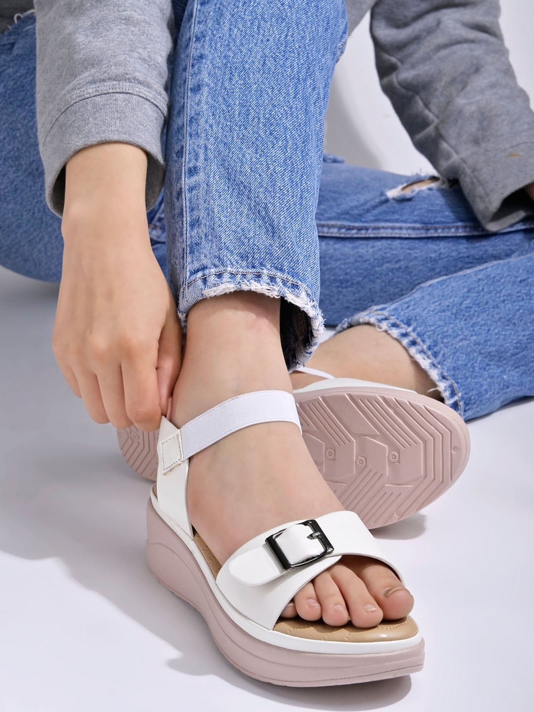 

Shoetopia Buckle Detailed Comfort Heels, White