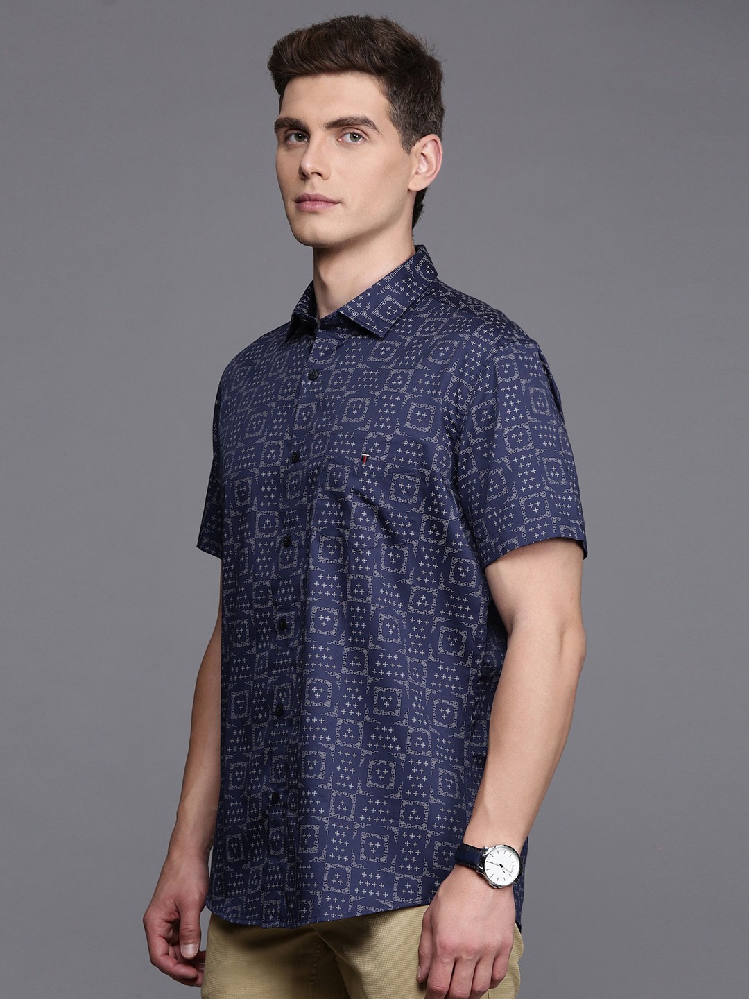 

Louis Philippe Sport Pure Cotton Slim Fit Opaque Printed Casual Shirt, Navy blue