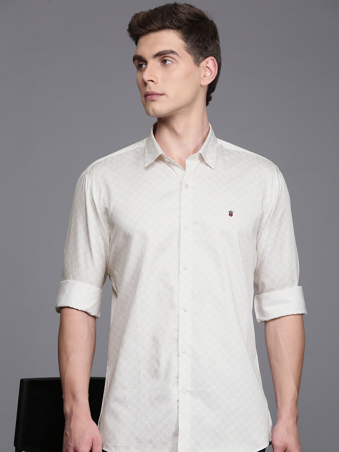 

Louis Philippe Sport Pure Cotton Slim Fit Opaque Printed Casual Shirt, White
