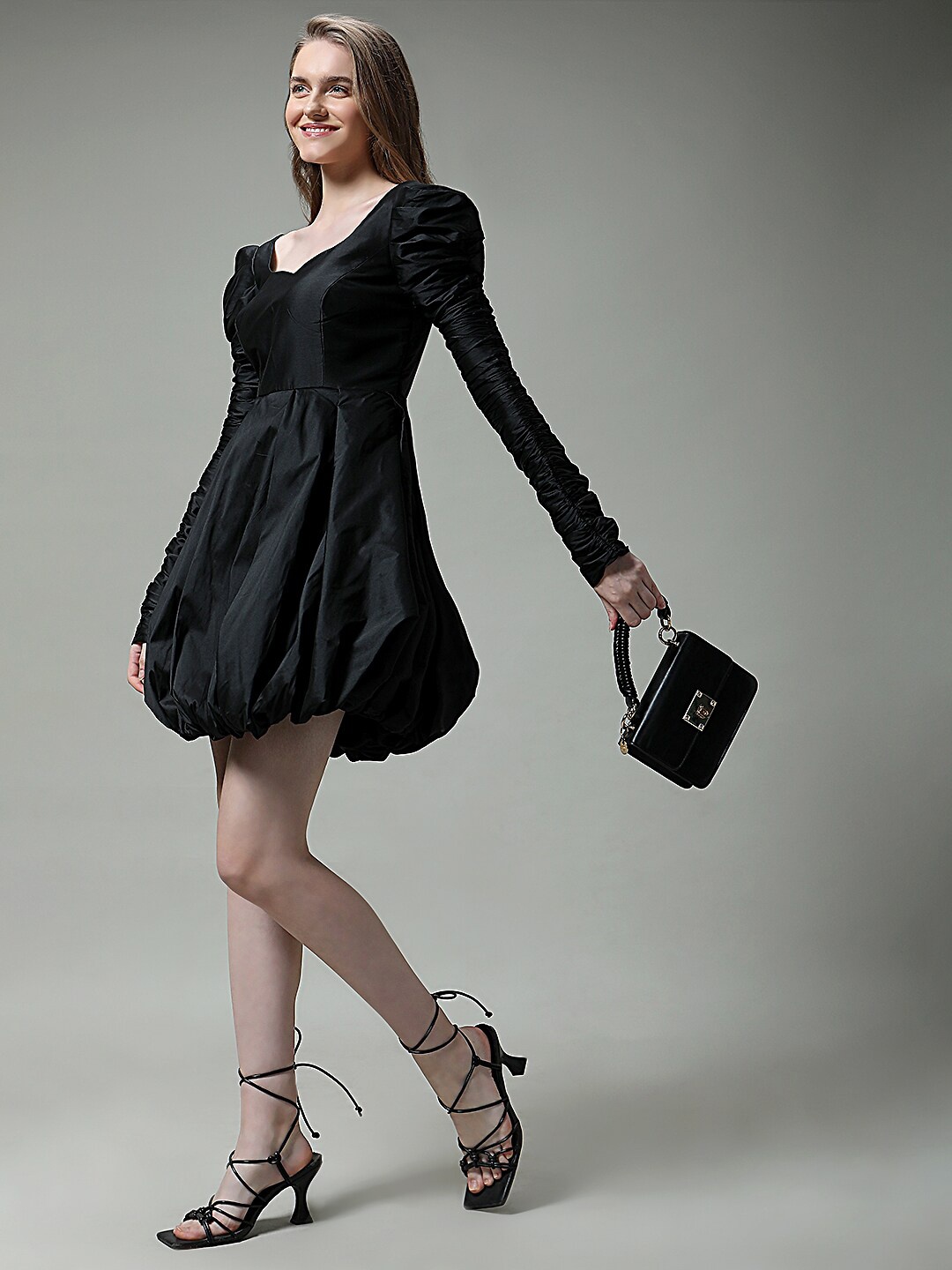 

MISH Sweetheart Neck Puff Sleeves Balloon Mini Dress, Black