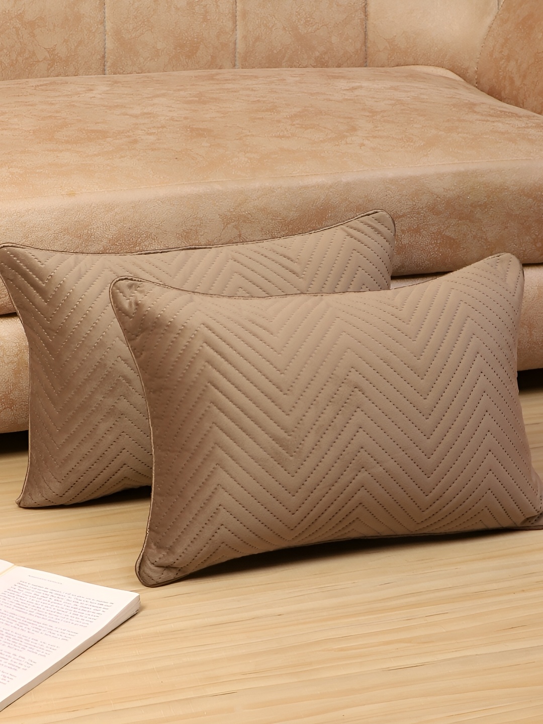 

MFD HOME FURNISHING Coffee Brown 2 Pieces Geometric Satin Rectangle Cushion Covers