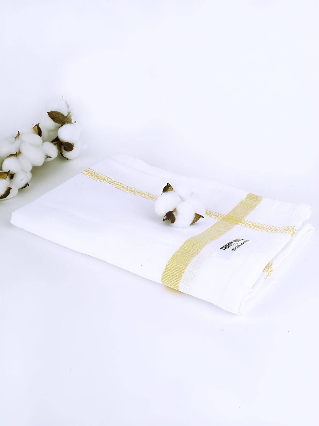 

Doctor Towels Yellow & White Cotton 150 GSM Bath Towel