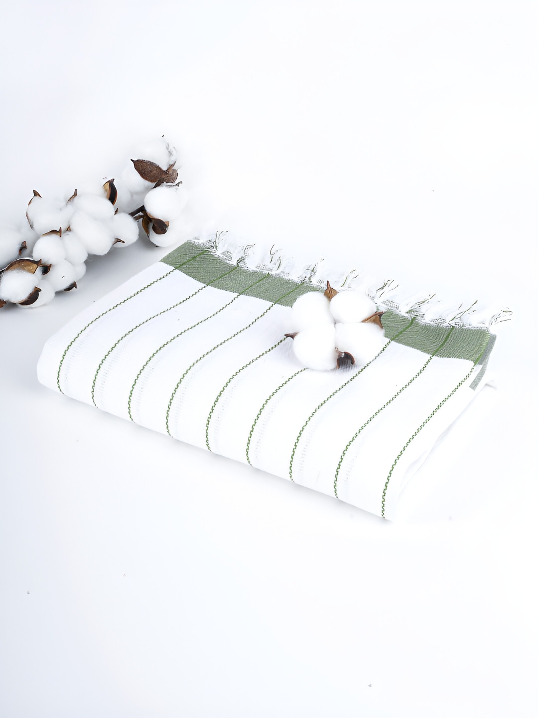 

Doctor Towels Green & Green Striped Cotton 225 GSM Bath Towel