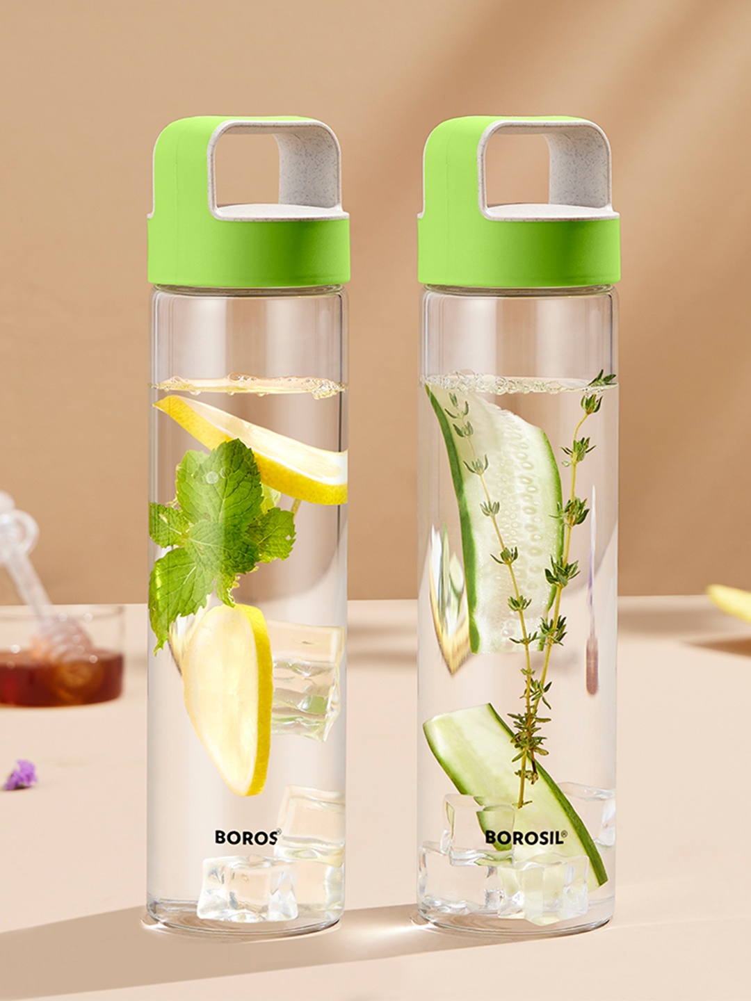 

BOROSIL Green & Transparent 2 Pcs Glass Water Bottles 550 ML