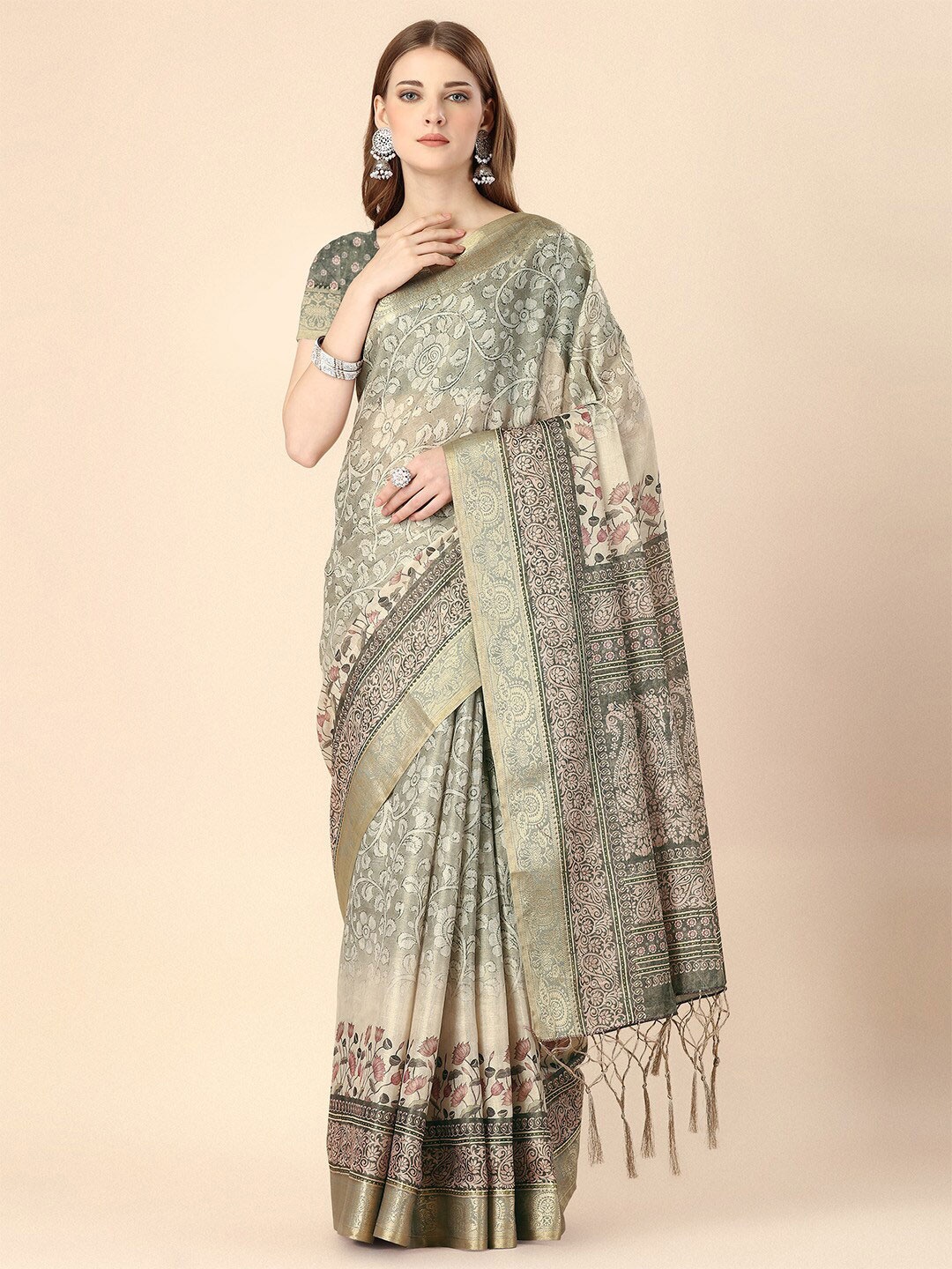 

Ishin Ethnic Motifs Silk Blend Kanjeevaram Saree, Green